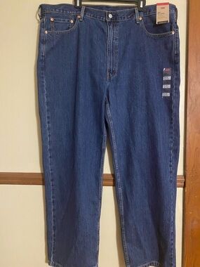 Levi's Men's Relaxed Fit Dark Blue Jeans